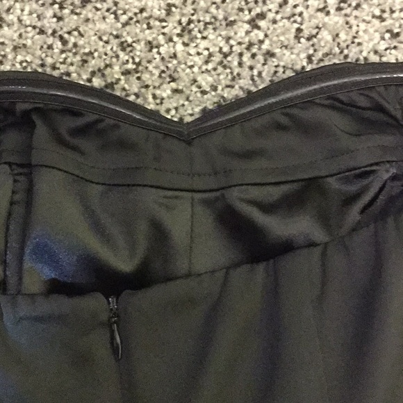 8 Express black strapless shiny dress - Picture 5 of 12